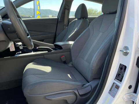 2022 Hyundai Elantra
