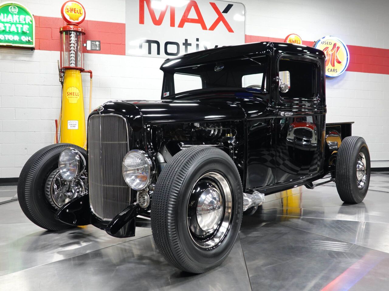 1932 Ford F-100 52