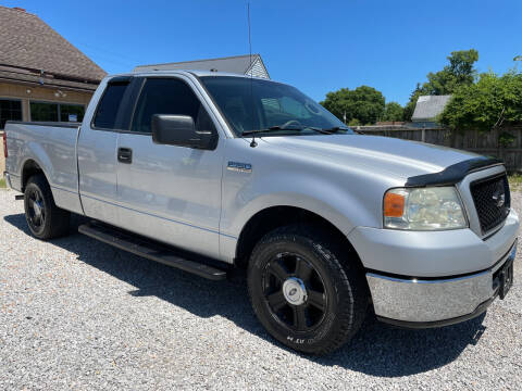 2006 Ford F-150 for sale at Easter Brothers Preowned Autos in Vienna WV