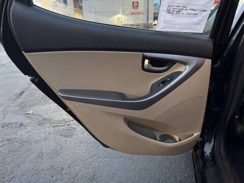 2016 Hyundai Elantra