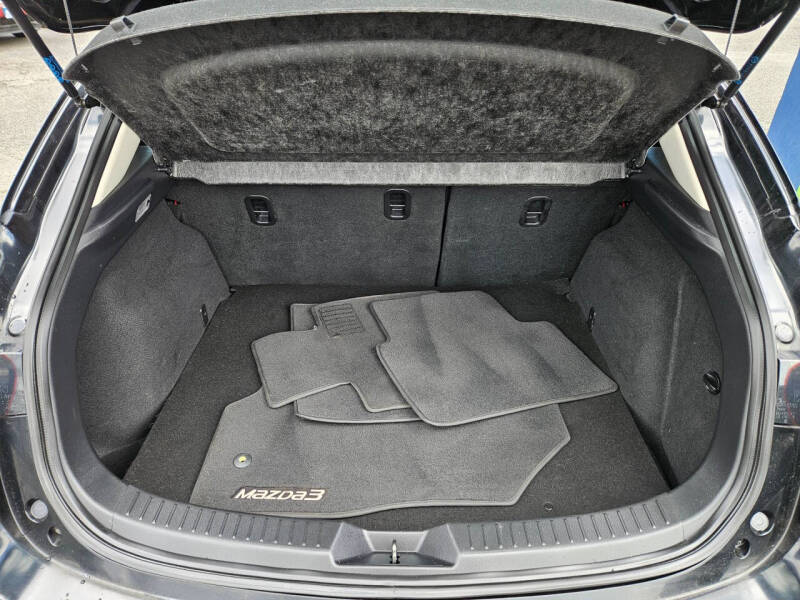 2015 Mazda MAZDA3