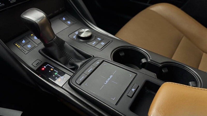 2021 Lexus IS 300