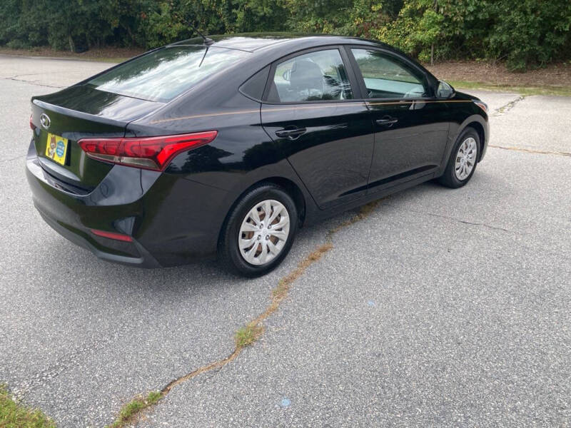 2019 Hyundai Accent SE