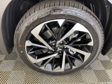 2025 Mitsubishi Outlander PHEV SE