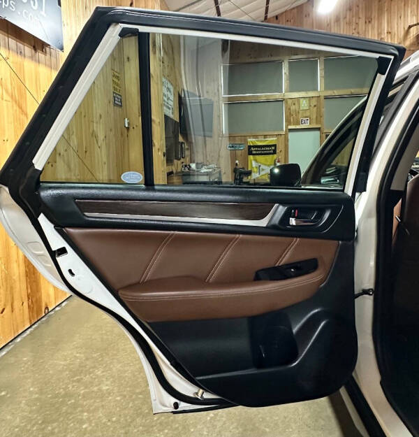 2017 Subaru Outback 2.5i Touring