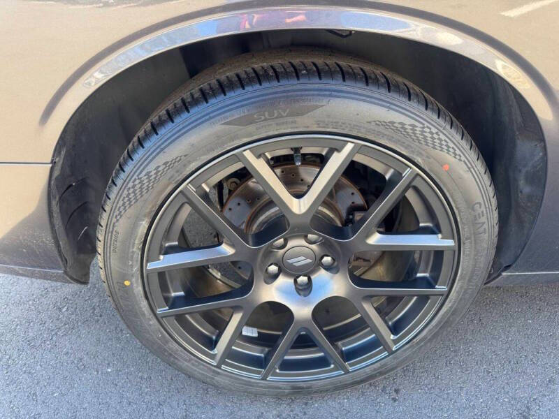 2017 Dodge Challenger R/T Plus