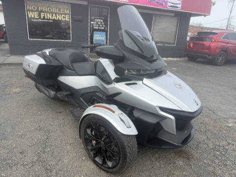 2023 Can-Am Spyder RT