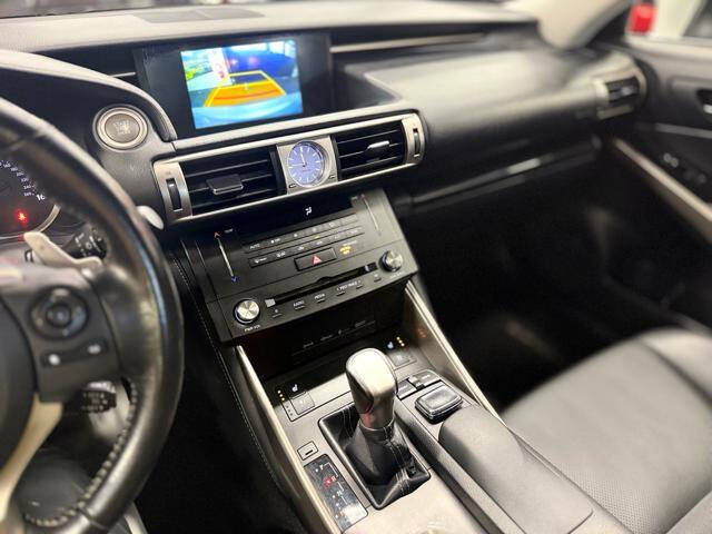 2015 Lexus IS 250
