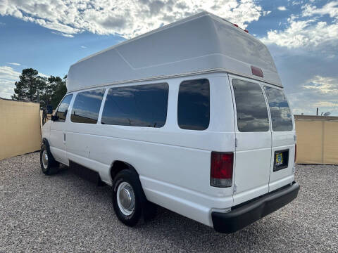 2004 Ford E-Series