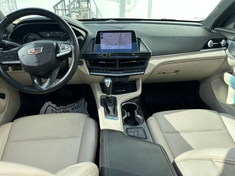 2021 Cadillac CT4 Luxury