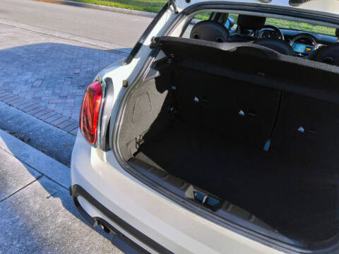 2023 MINI Hardtop 4 Door Cooper