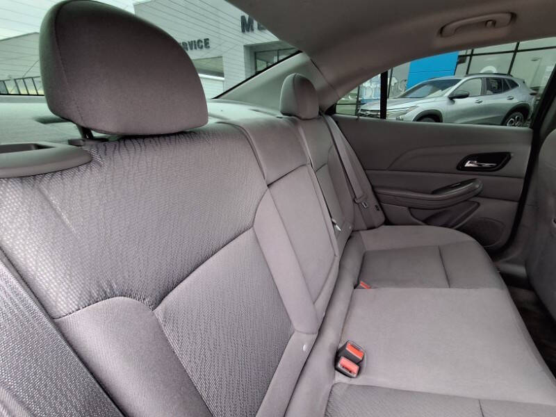 2015 Chevrolet Malibu LS