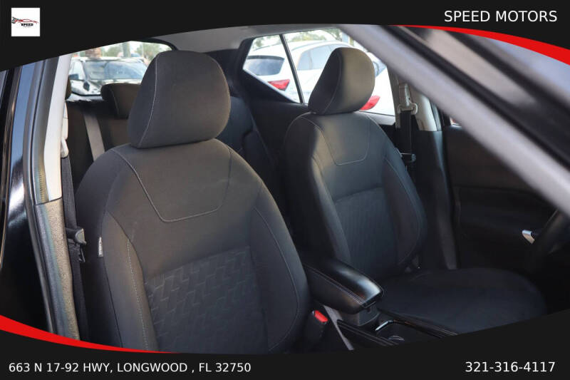 2021 Nissan Kicks S