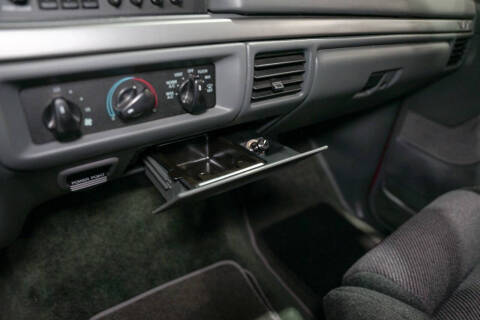 1993 Ford F-150 SVT Lightning