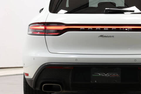 2022 Porsche Macan