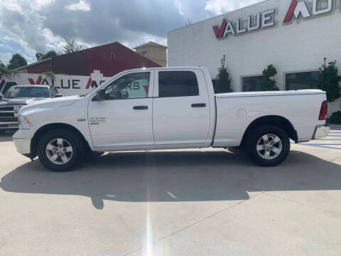 2022 RAM 1500 Classic SLT