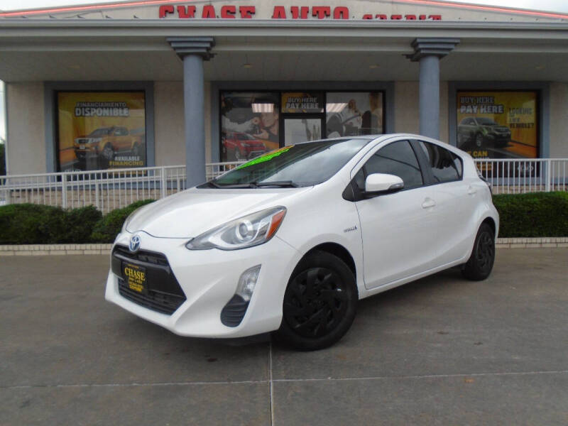 2016 Toyota Prius c Two