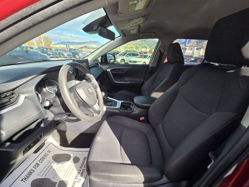 2019 Toyota RAV4 Hybrid LE