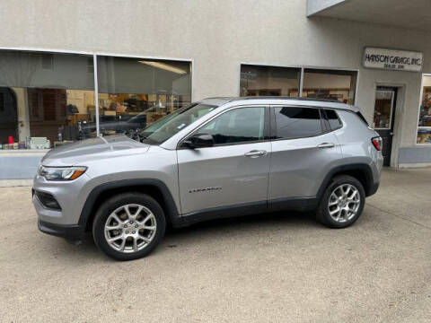 2022 Jeep Compass Latitude Lux