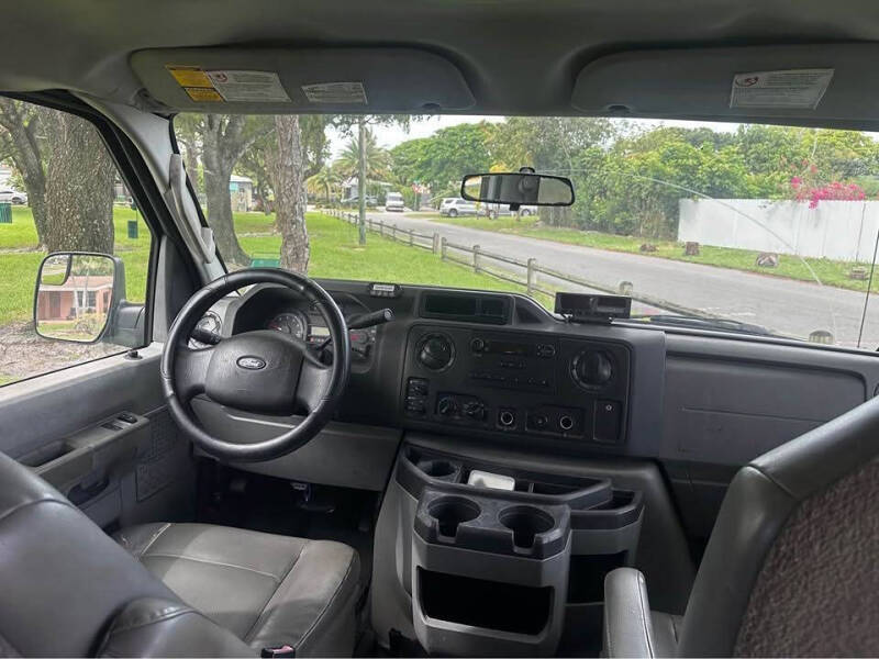 2014 Ford E-Series