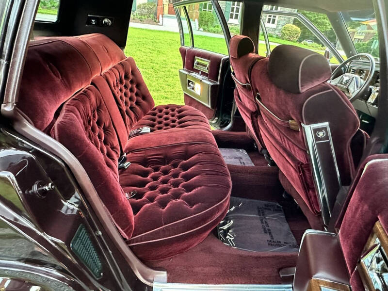 1987 Cadillac Brougham
