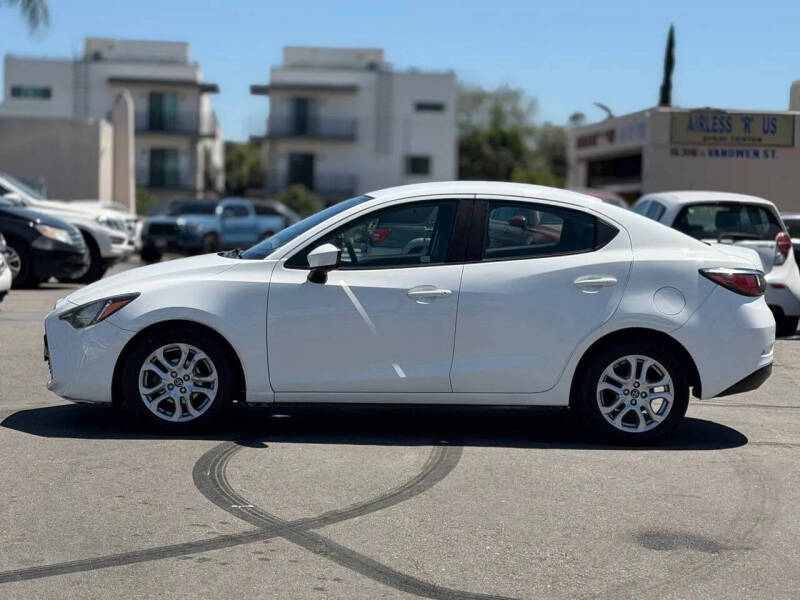 2017 Toyota Yaris iA