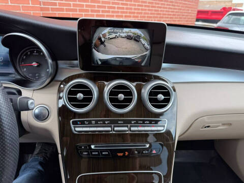 2017 Mercedes-Benz GLC GLC 300 4MATIC