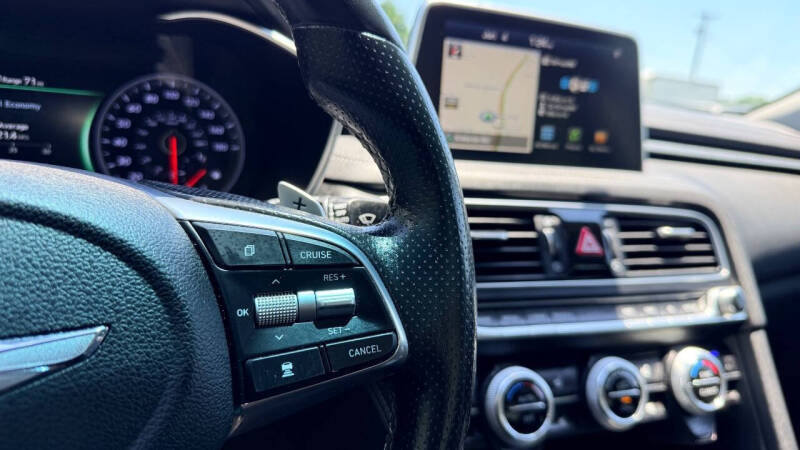 2019 Genesis G70 3.3T Advanced