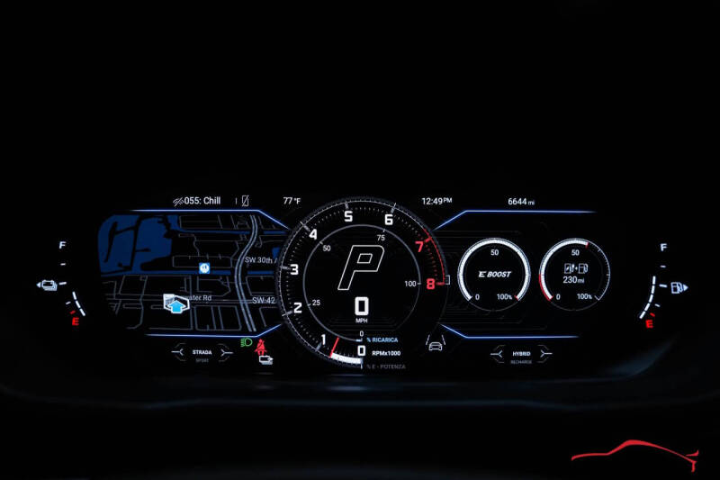 2025 Lamborghini Urus SE