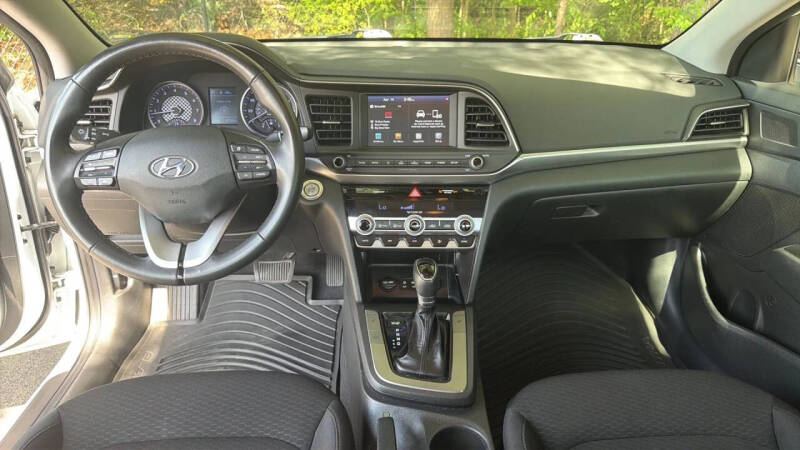 2020 Hyundai Elantra