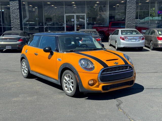 2015 MINI Hardtop 2 Door for sale at Axio Auto Boise in Boise, ID