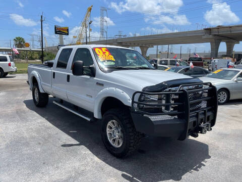 2005 Ford F-350 Super Duty for sale at Texas 1 Auto Finance in Kemah TX