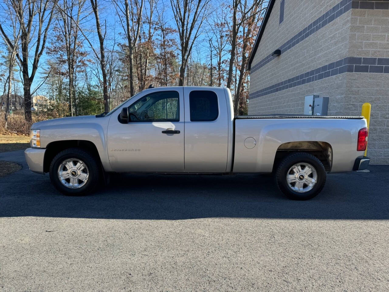 2009 Chevrolet Silverado 1500 for sale at Derry Auto Superstore in Derry, NH