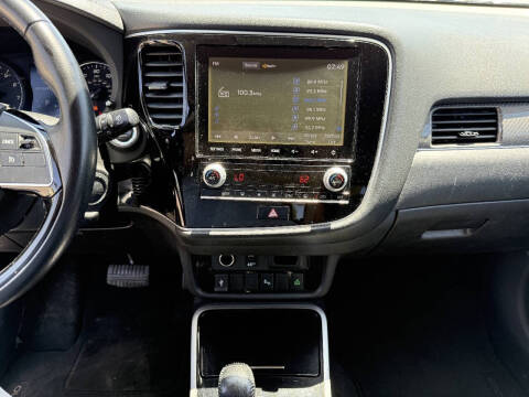 2020 Mitsubishi Outlander SEL