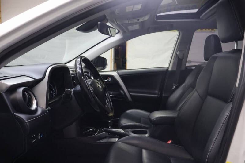 2016 Toyota RAV4 Hybrid Limited