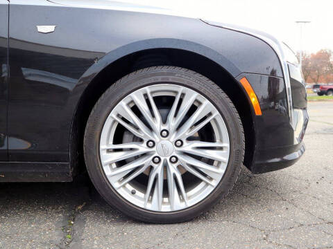 2024 Cadillac CT4 Premium Luxury