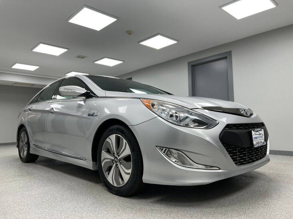 2013 Hyundai SONATA Hybrid for sale at Conway Imports in   Streamwood, IL