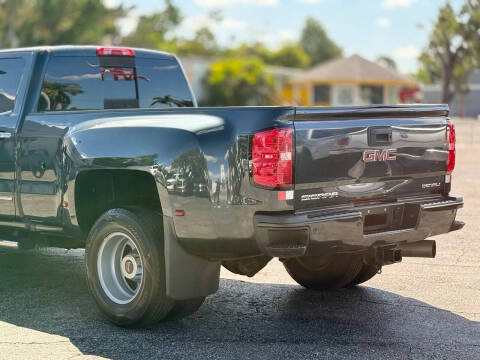 2017 GMC Sierra 3500HD Denali
