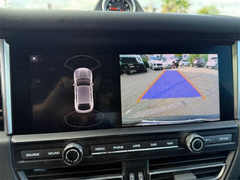 2020 Porsche Macan S