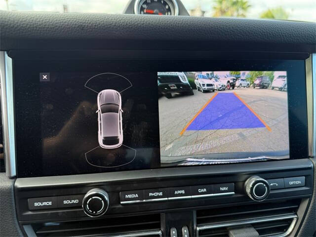 2020 Porsche Macan S