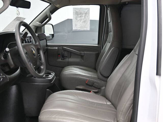 2024 Chevrolet Express 3500