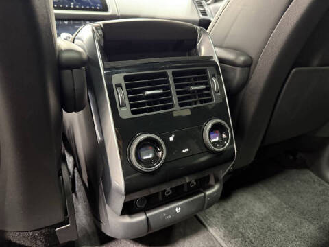 2022 Land Rover Range Rover Sport HSE Silver Edition