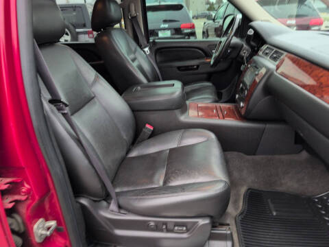 2014 Chevrolet Suburban LTZ