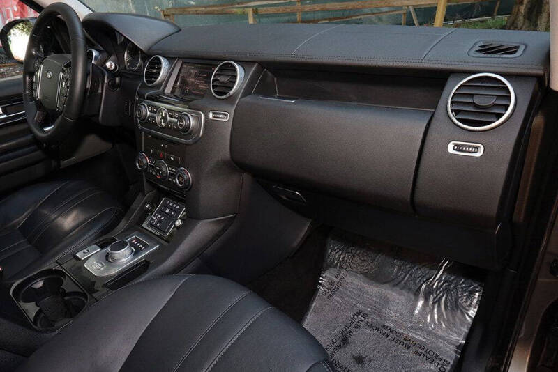 2015 Land Rover LR4 HSE