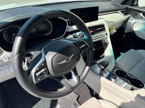 2025 Genesis G70