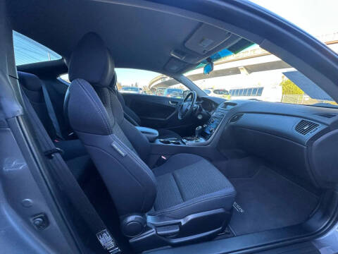 2012 Hyundai Genesis Coupe