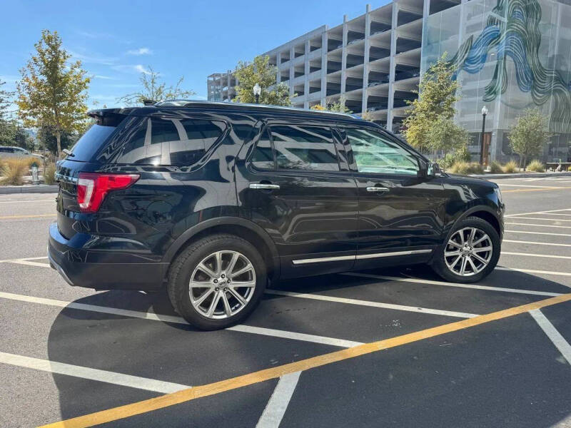 2017 Ford Explorer Limited