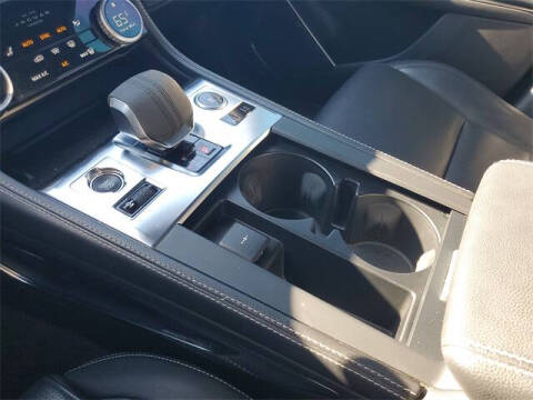 2024 Jaguar F-PACE P250 R-Dynamic S