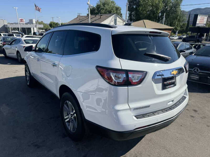 2017 Chevrolet Traverse LT