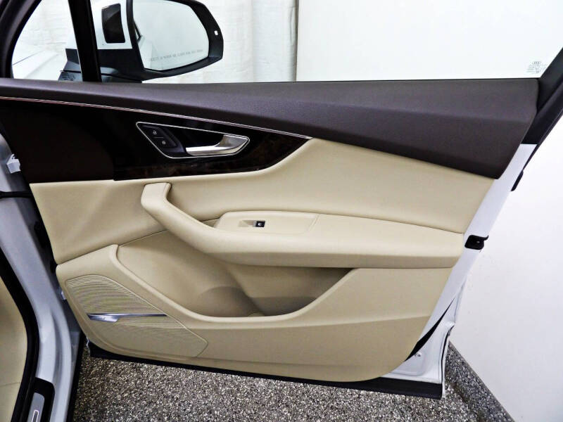 2019 Audi Q7 quattro Prestige 55 TFSI